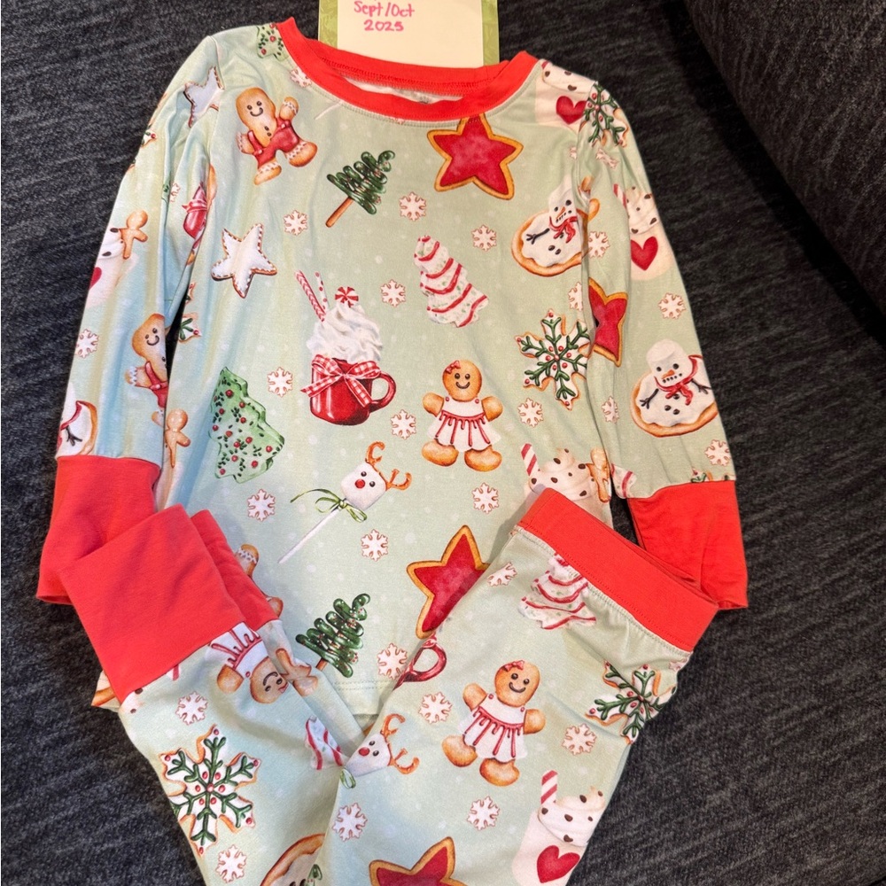 Holiday Gingerbread Kids Pajama Set